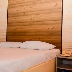 Hotel Fox, Wattala